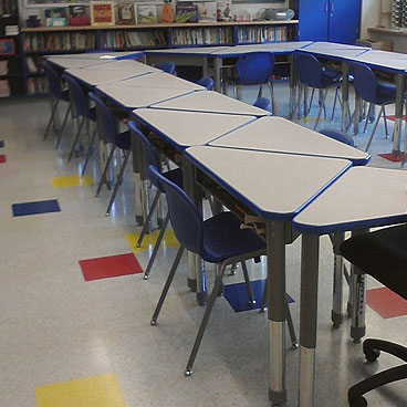 Smith System Interchange Wing Student Desk with Book Box